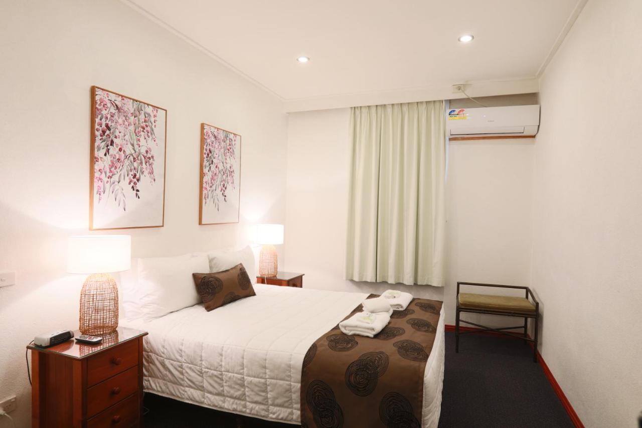 The Esplanade Motel Lakes Entrance Exterior foto