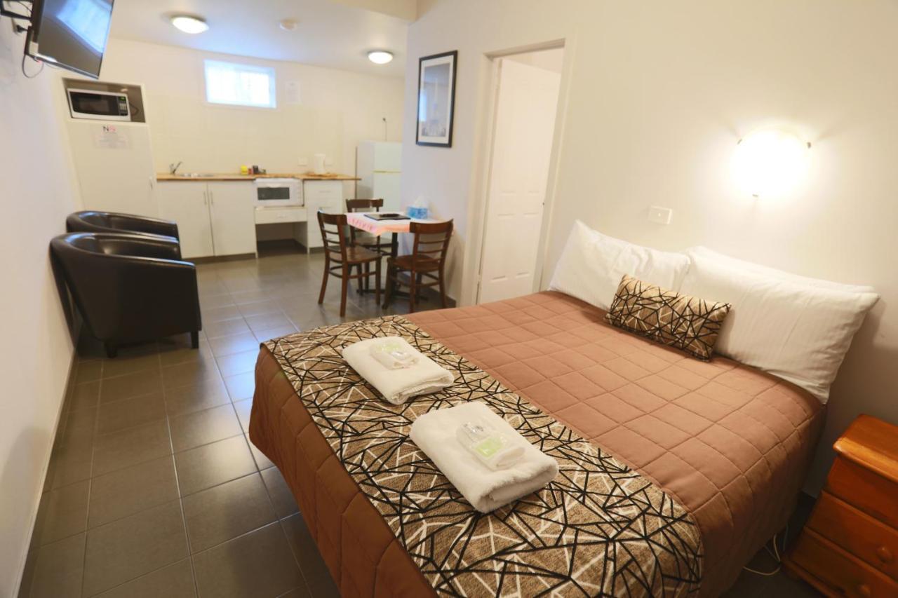 The Esplanade Motel Lakes Entrance Exterior foto